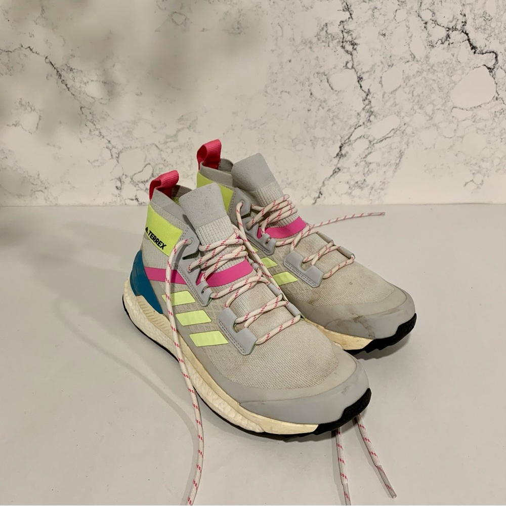 Adidas Terrex Free Hiker Primeblue 340 - Women's Sz 8